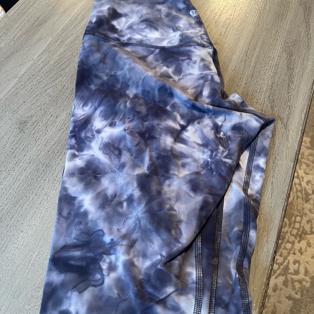 Lululemon diamond dye Align leggings